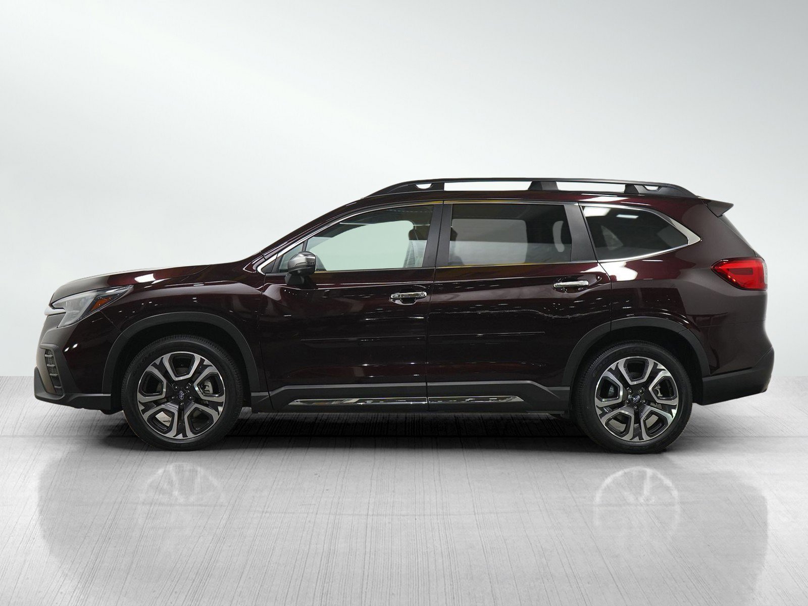 Used 2023 Subaru Ascent Touring with VIN 4S4WMAWD6P3443840 for sale in Minneapolis, Minnesota