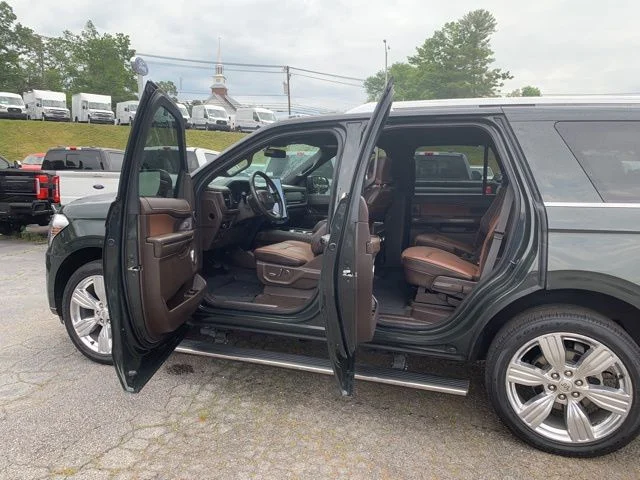 Used 2023 Green Ford King Ranch image 19