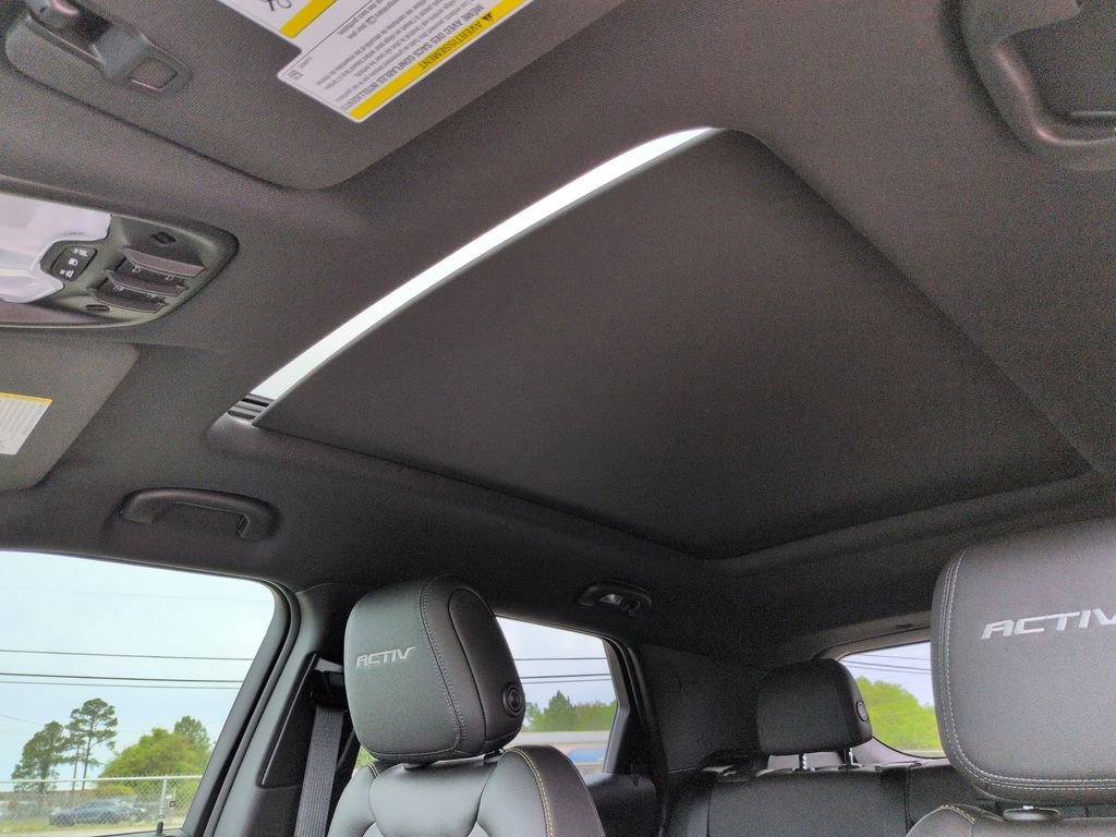 New 2026 Mosaic Black Metallic Chevrolet ACTIV image 16