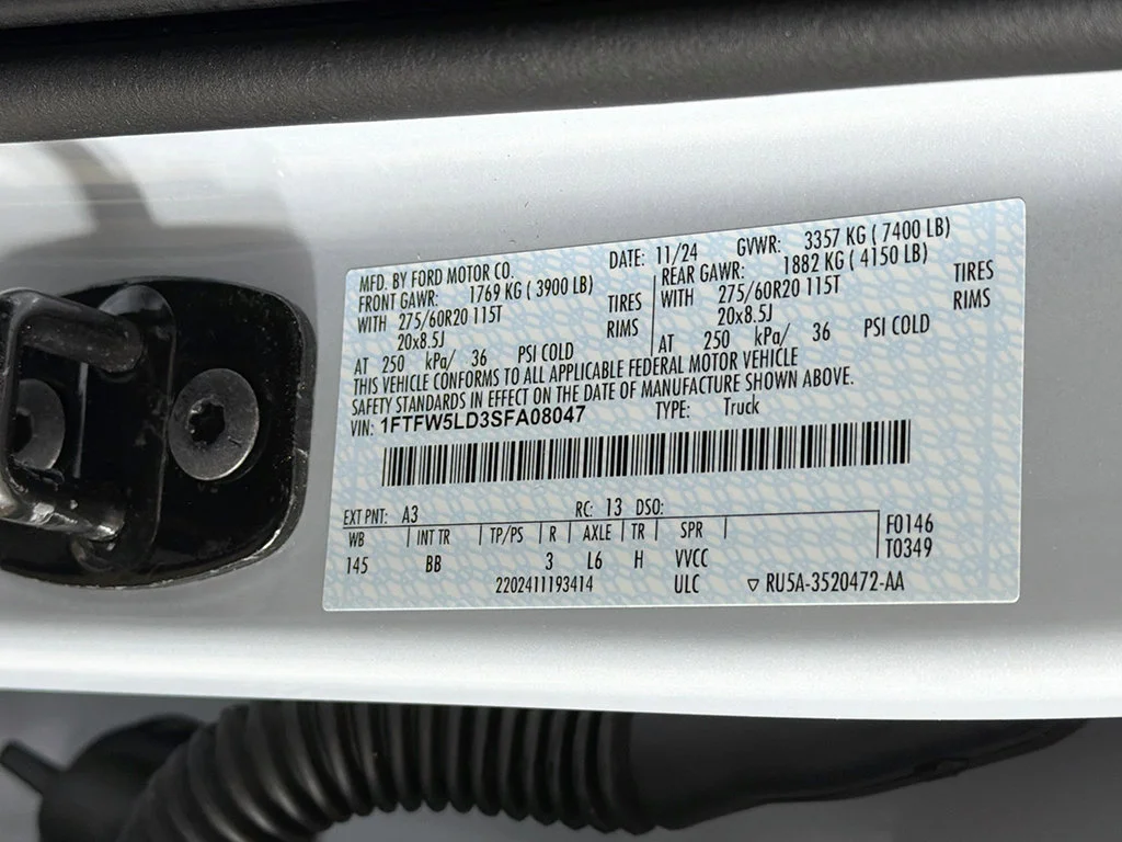 Used 2025 Space White Metallic Ford Lariat image 44