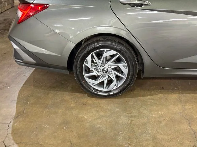 New 2026 Gray Hyundai Blue image 5