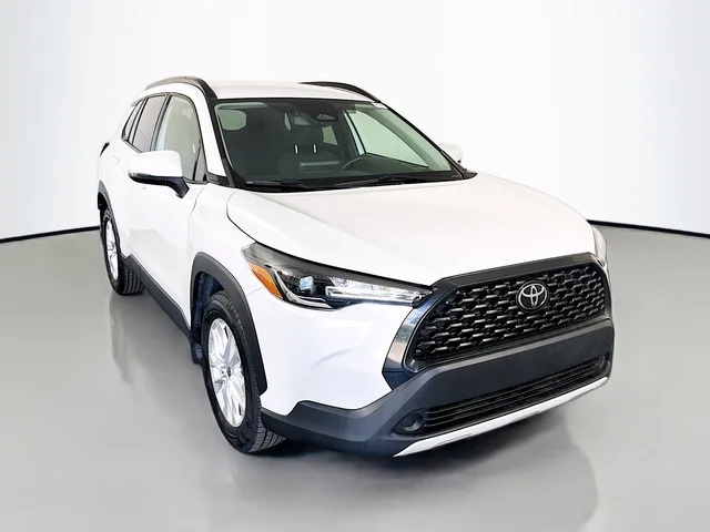 2024 Toyota Corolla Cross LE