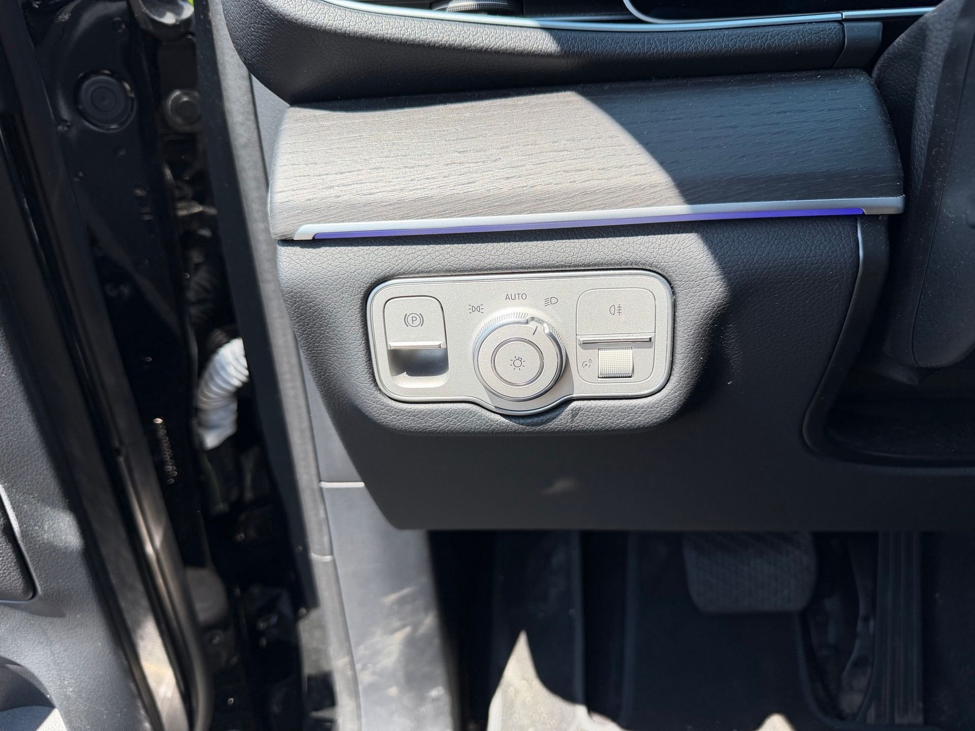 Certified Used 2024 Black Mercedes-Benz GLE 350 image 10