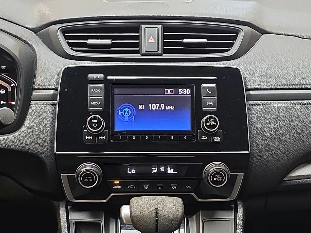 Used 2019 Lunar Silver Metallic Honda LX image 17