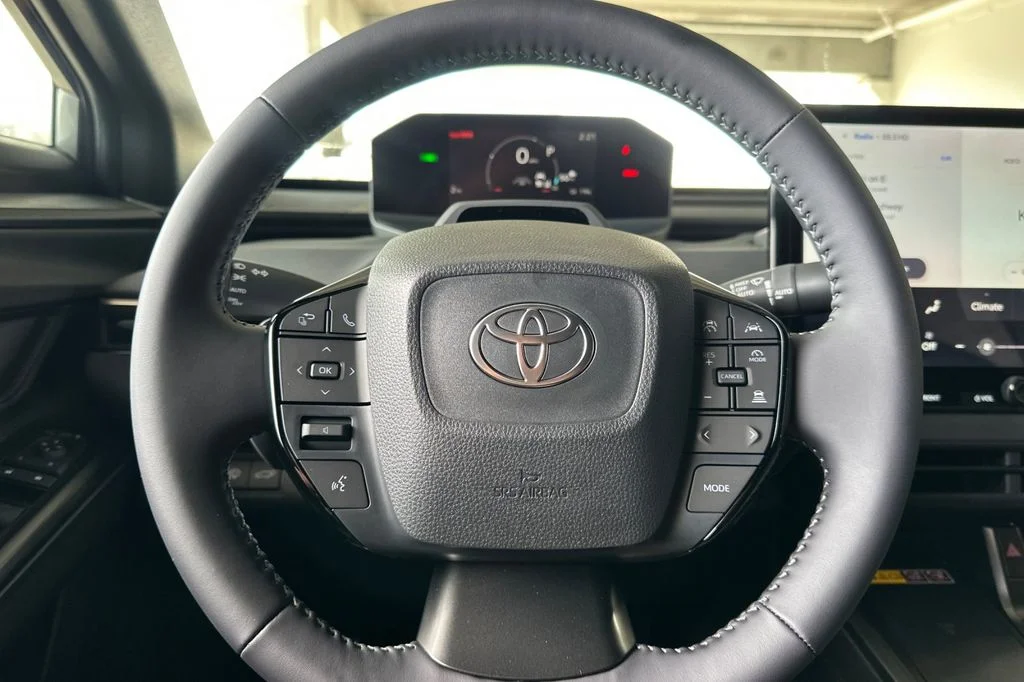New 2026 Heavy Metal <sup>1</sup> Toyota  XLE image 26