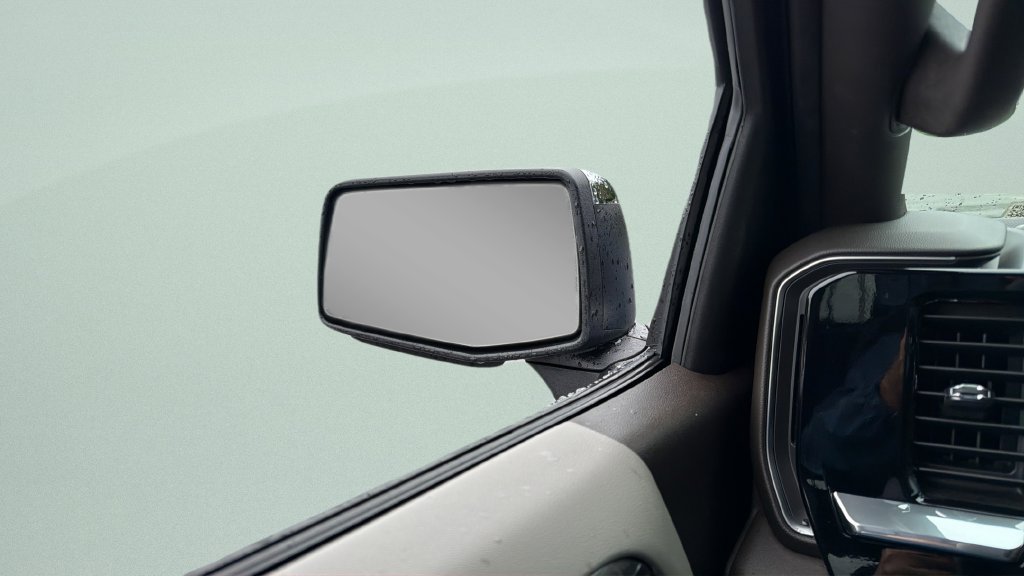 Used 2024 Blue Chevrolet LTZ image 40