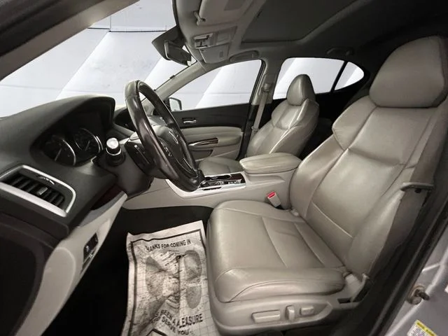 Used 2017 Silver Acura 2.4L image 7