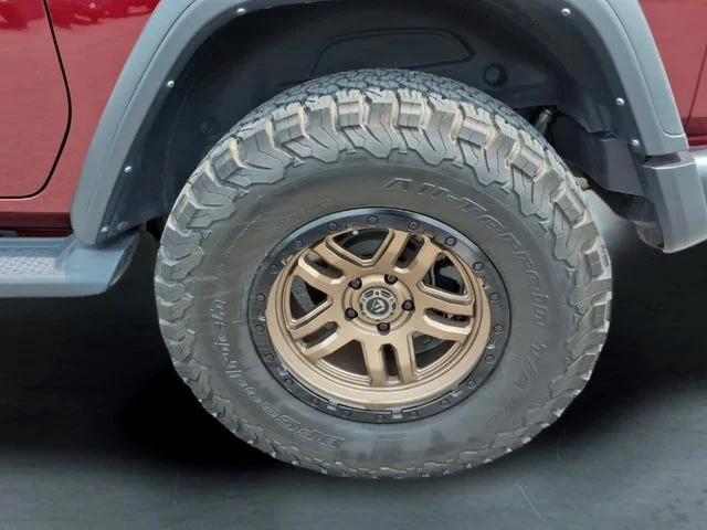 Used 2021 Red Jeep Rubicon image 13