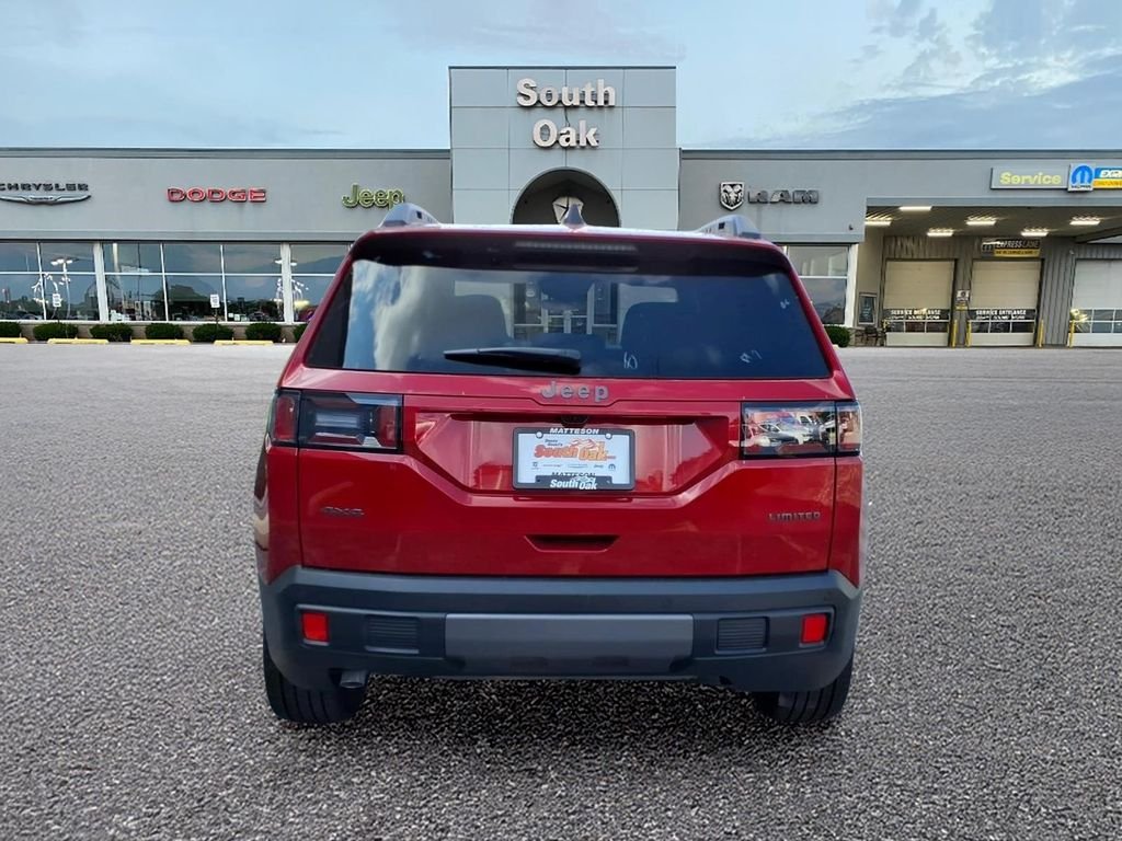 New 2026 Red Hot Pearl-Coat Exterior Paint Jeep Limited image 2