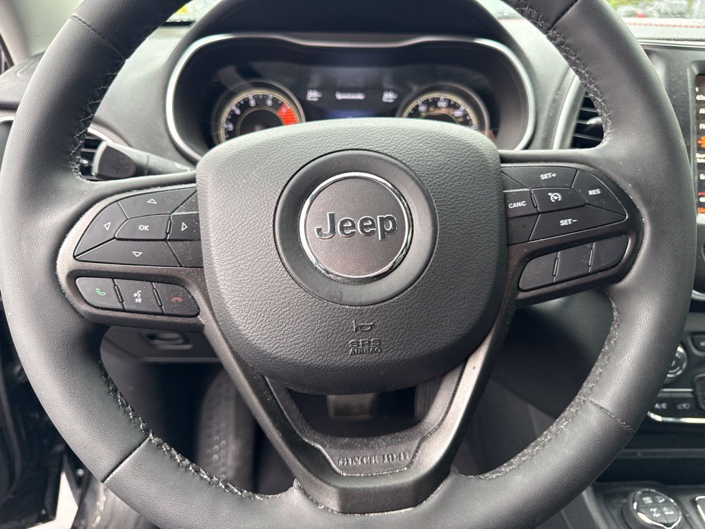 Used 2022 Black Jeep Trailhawk image 25