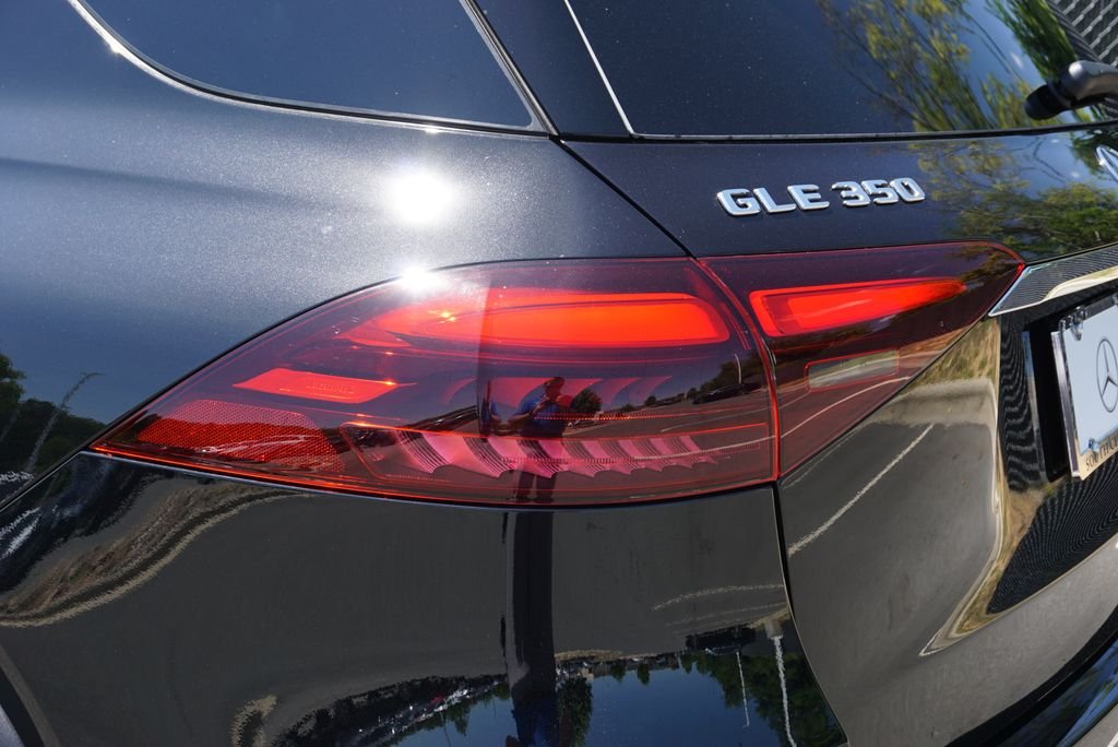 Used 2026 Obsidian Black Metallic Mercedes-Benz GLE 350 image 14