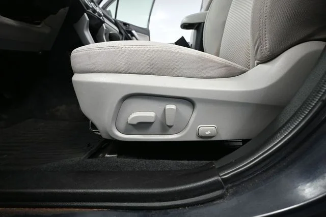 Used 2016 Gray Subaru 2.5i Premium image 20