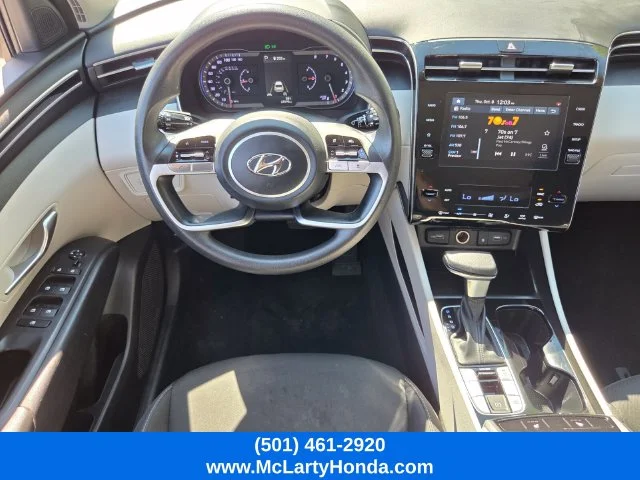 Used 2024 White Hyundai SEL image 13