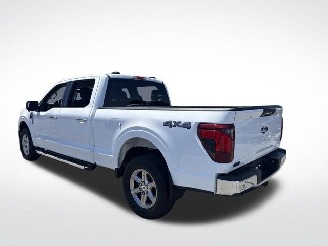 Certified Used 2024 Oxford White Ford XLT image 3