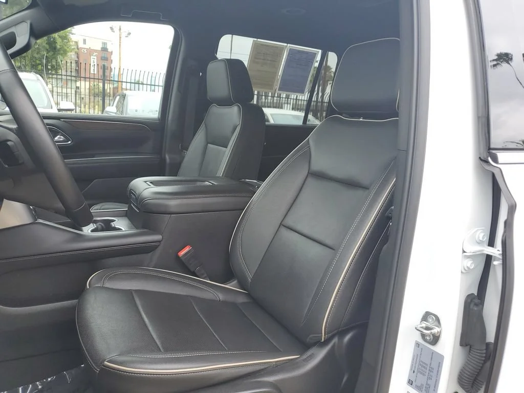 Used 2024 Summit White Chevrolet Premier image 19