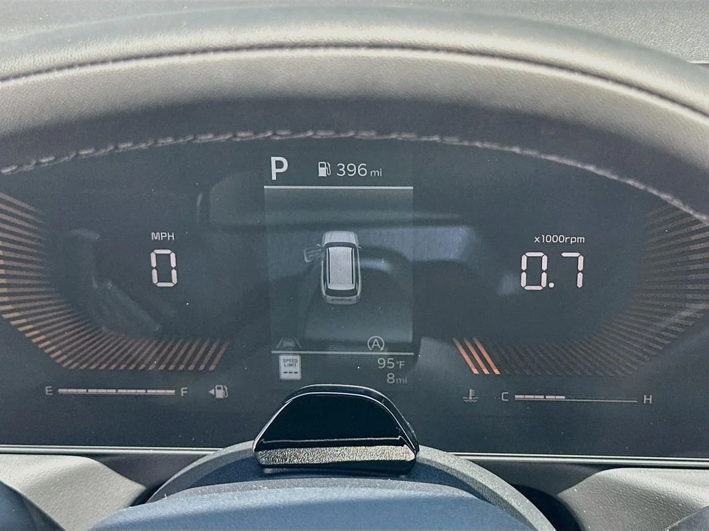 New 2027 Glacial White Pearl Kia S image 12