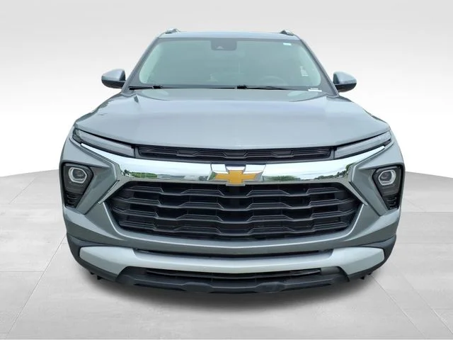 Used 2025 Gray Chevrolet LT image 12