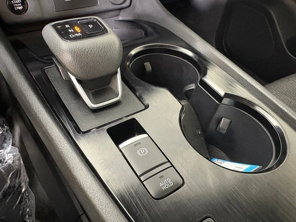Used 2024 Blue Nissan SV image 39
