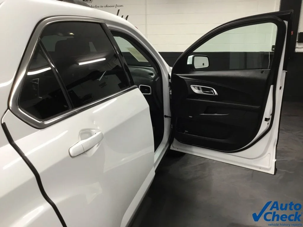 Used 2016 White Chevrolet LT image 39