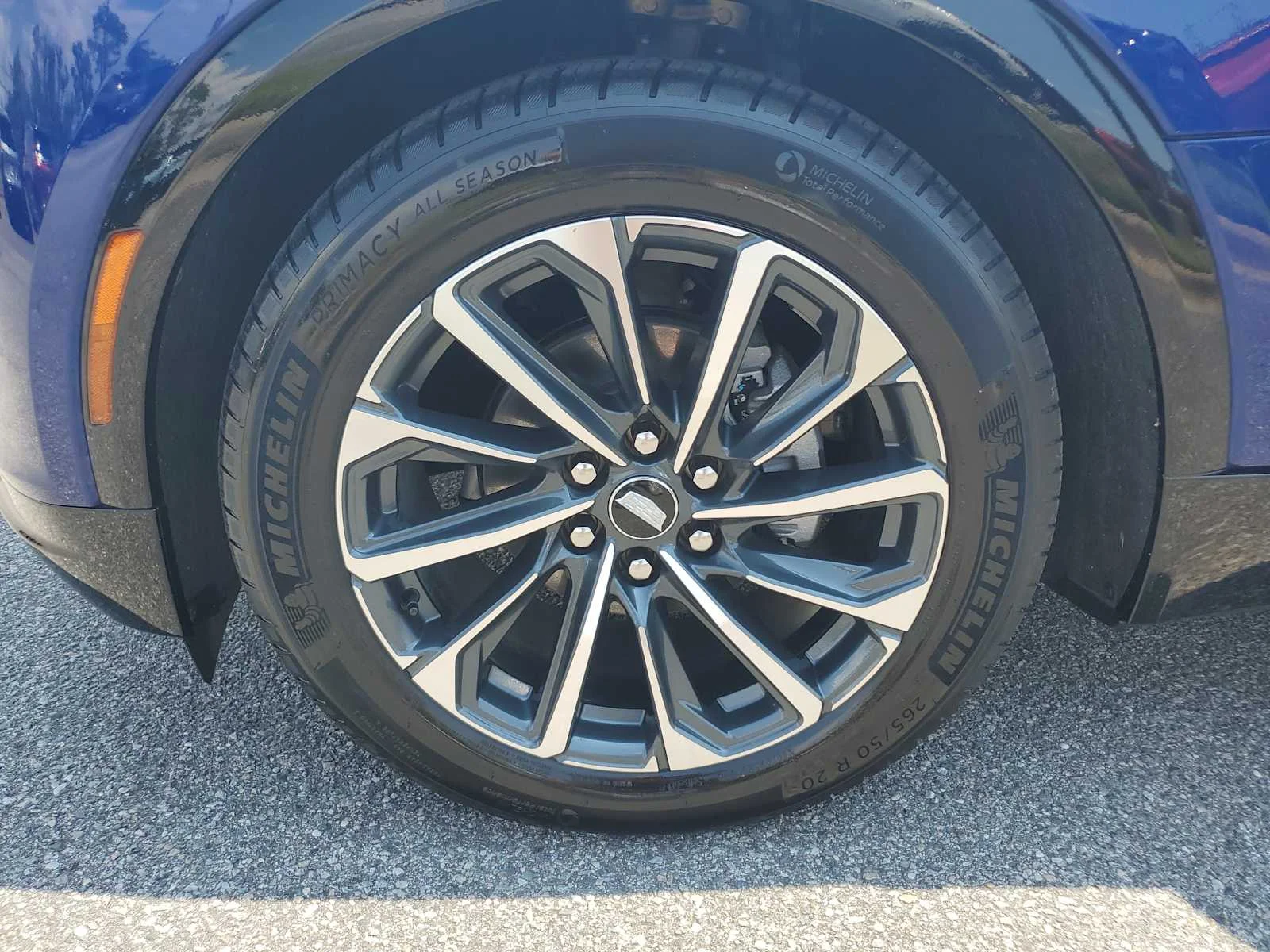 2025 Cadillac LYRIQ Sport 1 - Photo 10