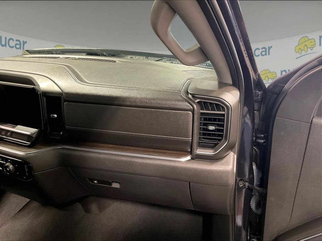 Used 2023 Gray Chevrolet LT image 13