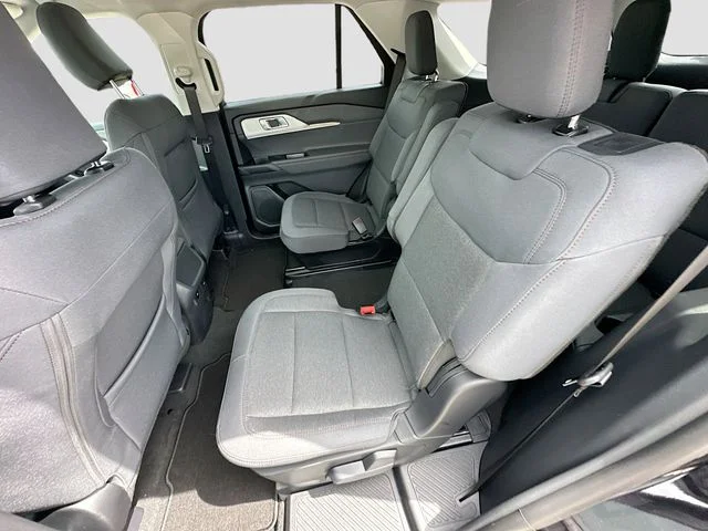 New 2026 Black Metallic Ford Active image 17