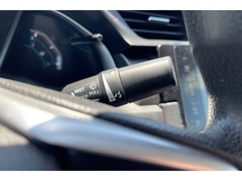Used 2018 White Orchid Pearl Honda EX image 38