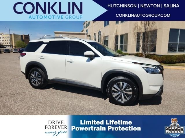 2024 Nissan Pathfinder SL