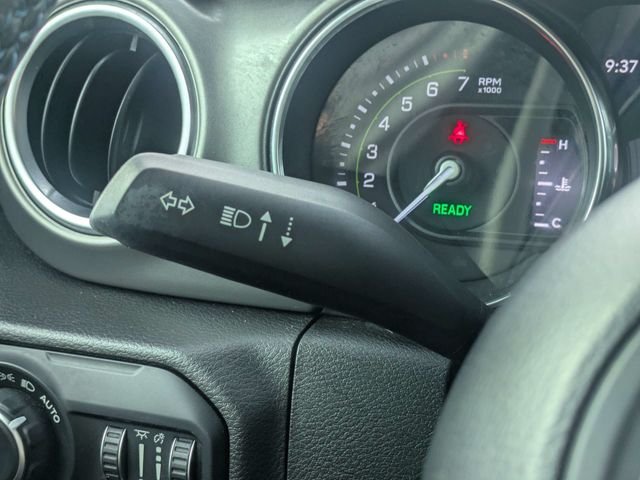 Used 2021 White Jeep Unlimited Rubicon 4xe image 27