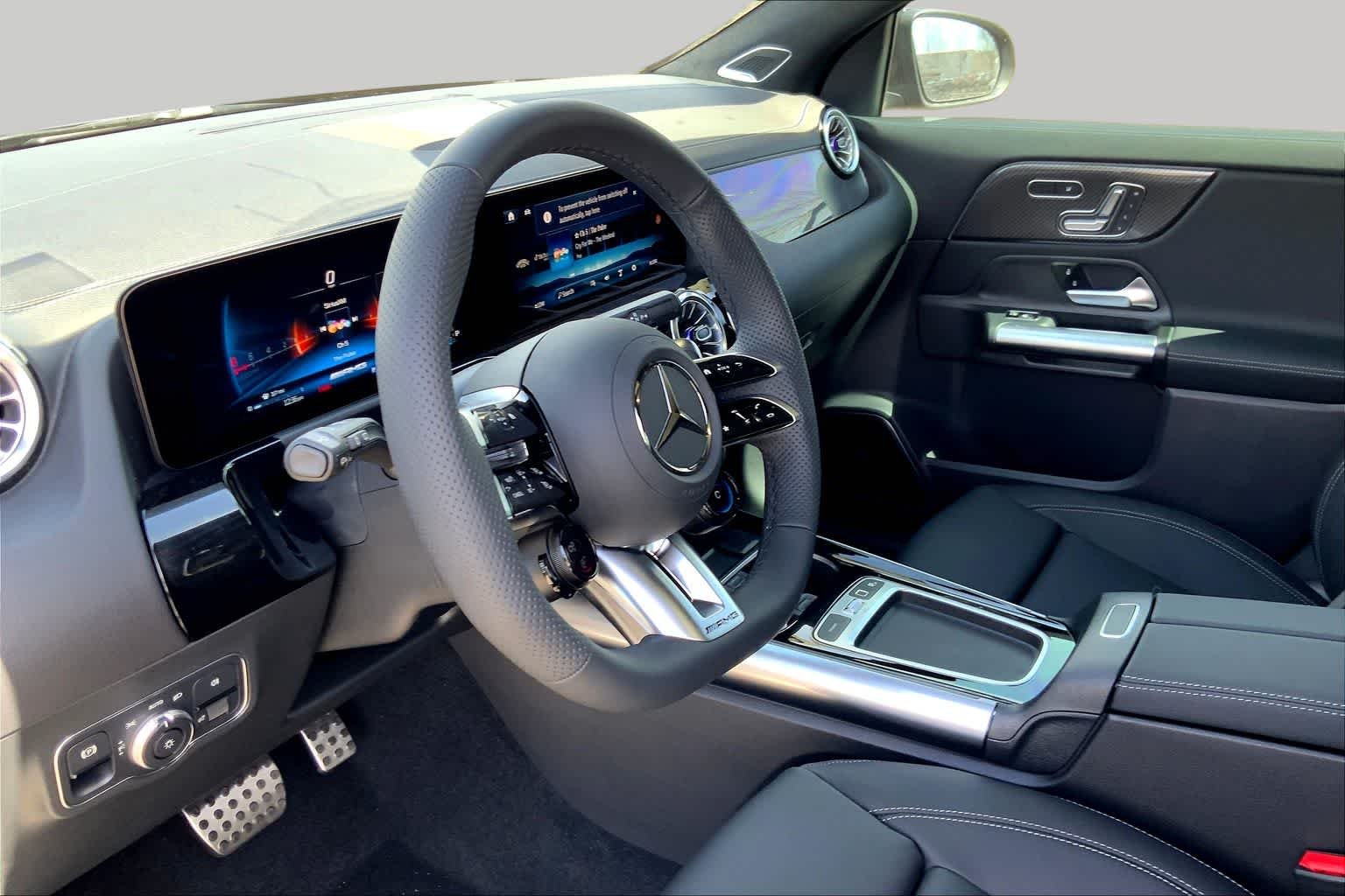 2025 Mercedes-Benz GLA GLA35 AMG - Photo 9