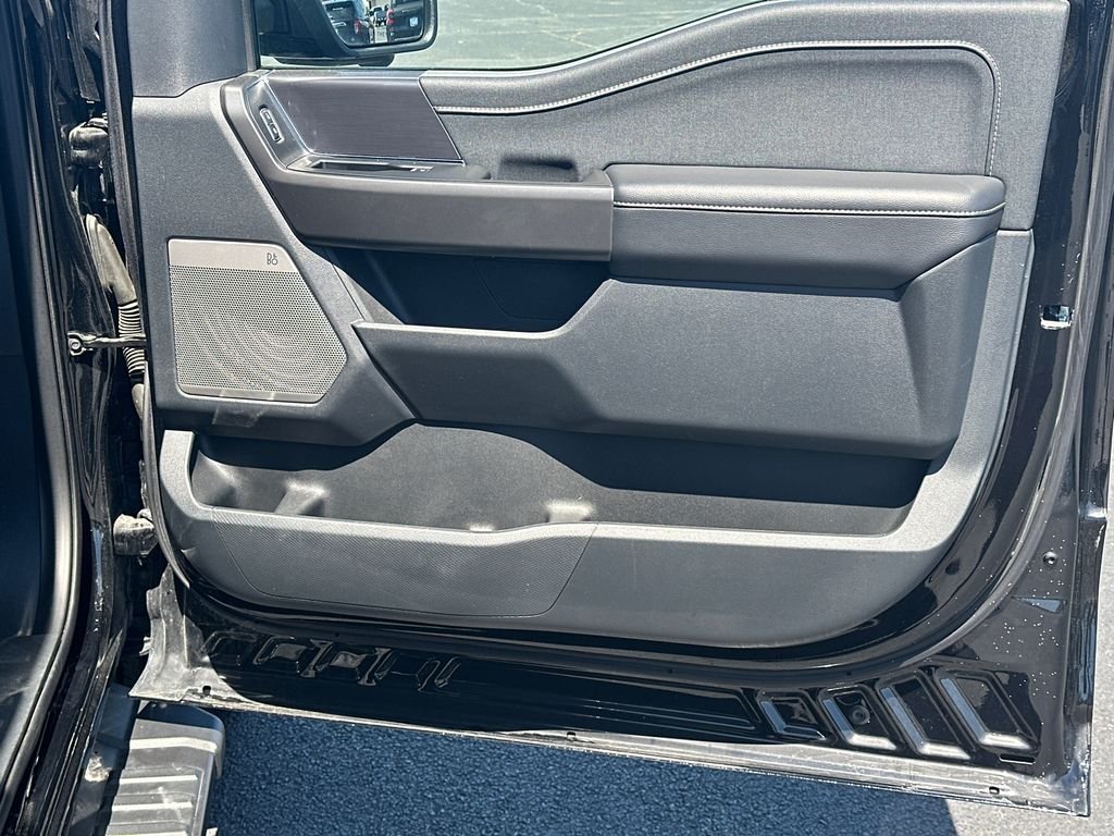 2025 Ford F-150 Lariat - Photo 14
