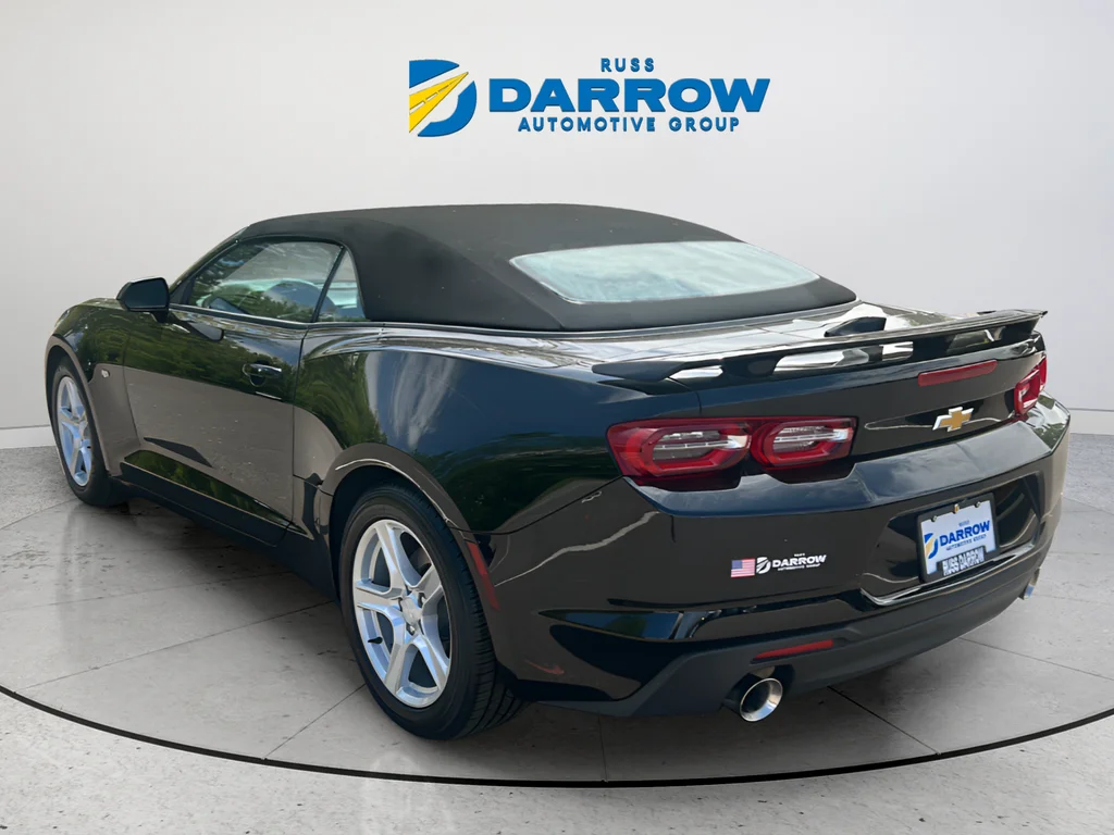 Used 2023 Black Chevrolet 1LT image 3