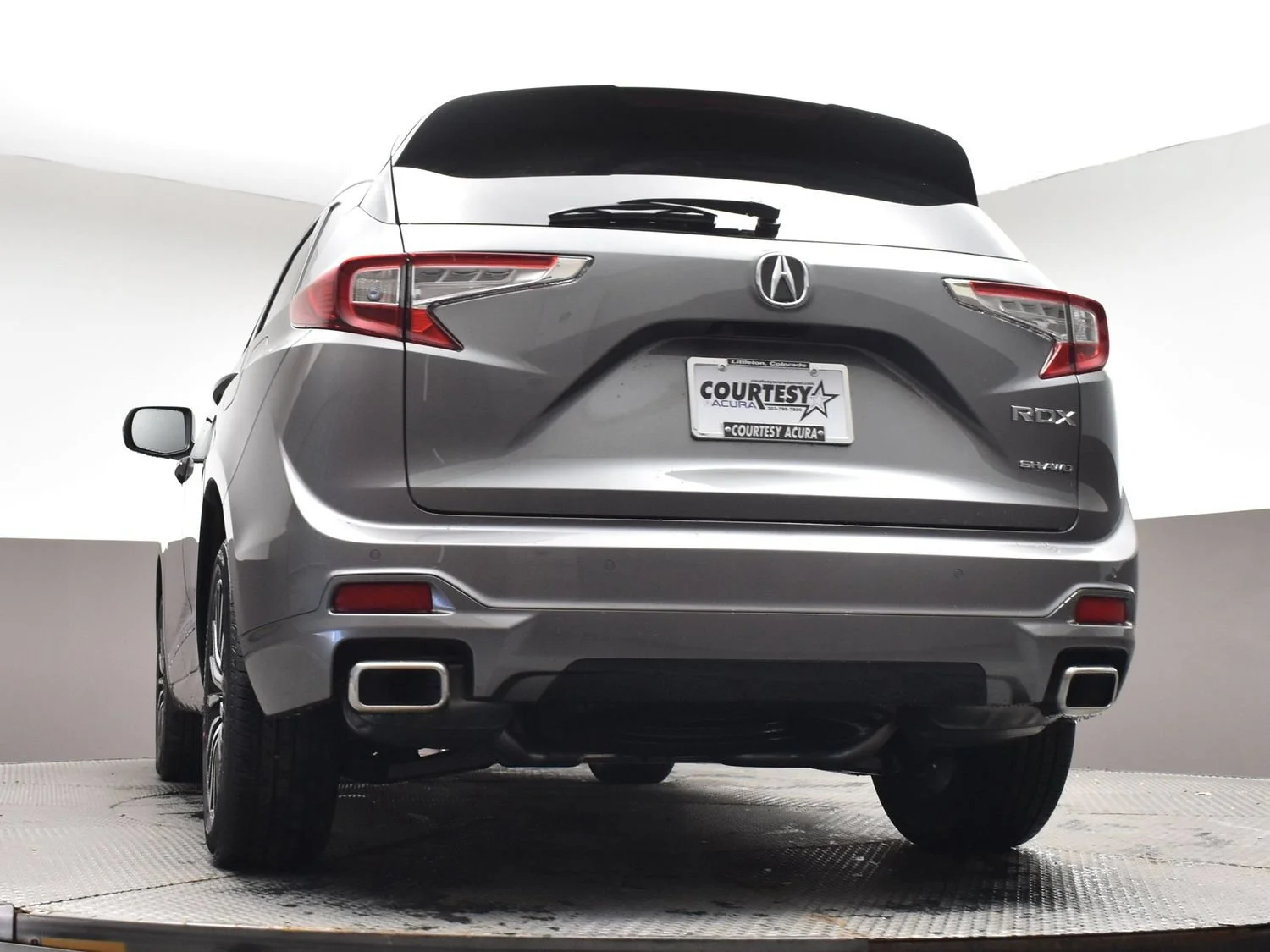 New 2026 Liquid Carbon Metallic Acura w/Advance Package image 43