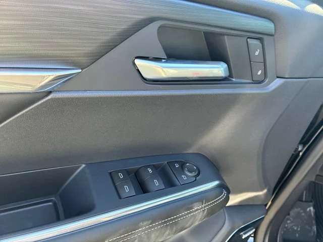 New 2026 Ebony Twilight Metallic GMC Elevation image 12