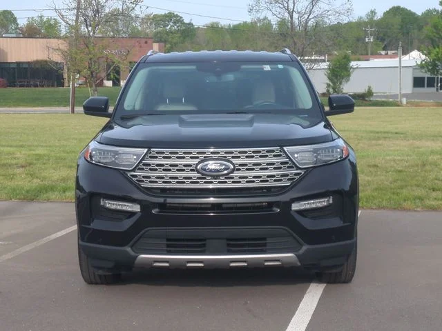 Used 2023 Black Ford Limited image 16