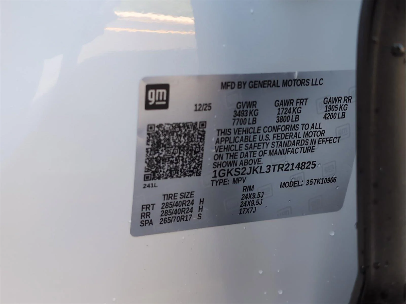 New 2026 Glacier White Tricoat GMC Denali image 15