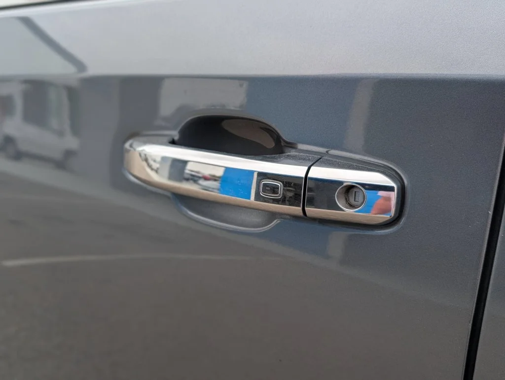 Used 2020 Gray GMC Denali image 11