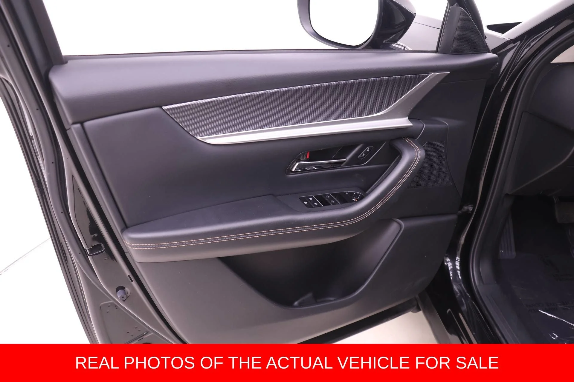 2025 Mazda CX-90 Preferred Package - Photo 9