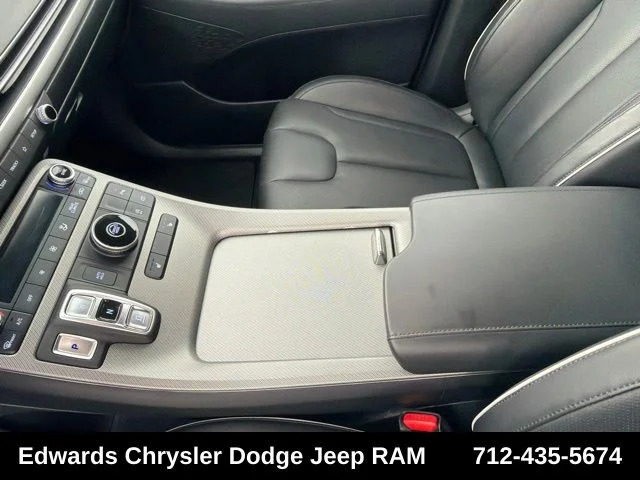 Used 2024 Gray Hyundai SEL image 16