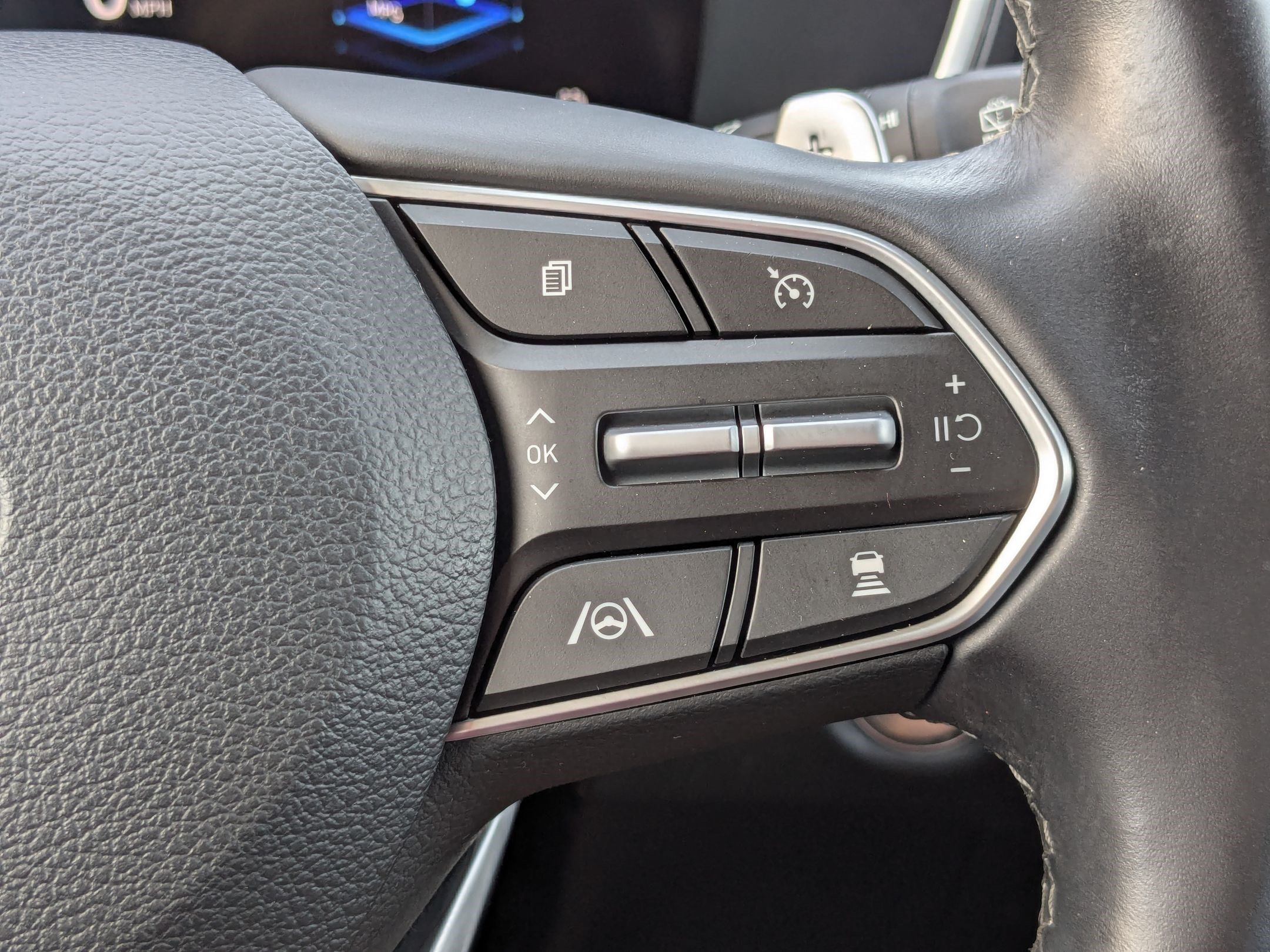 2023 Hyundai Santa Fe SEL Premium HEV - Photo 20