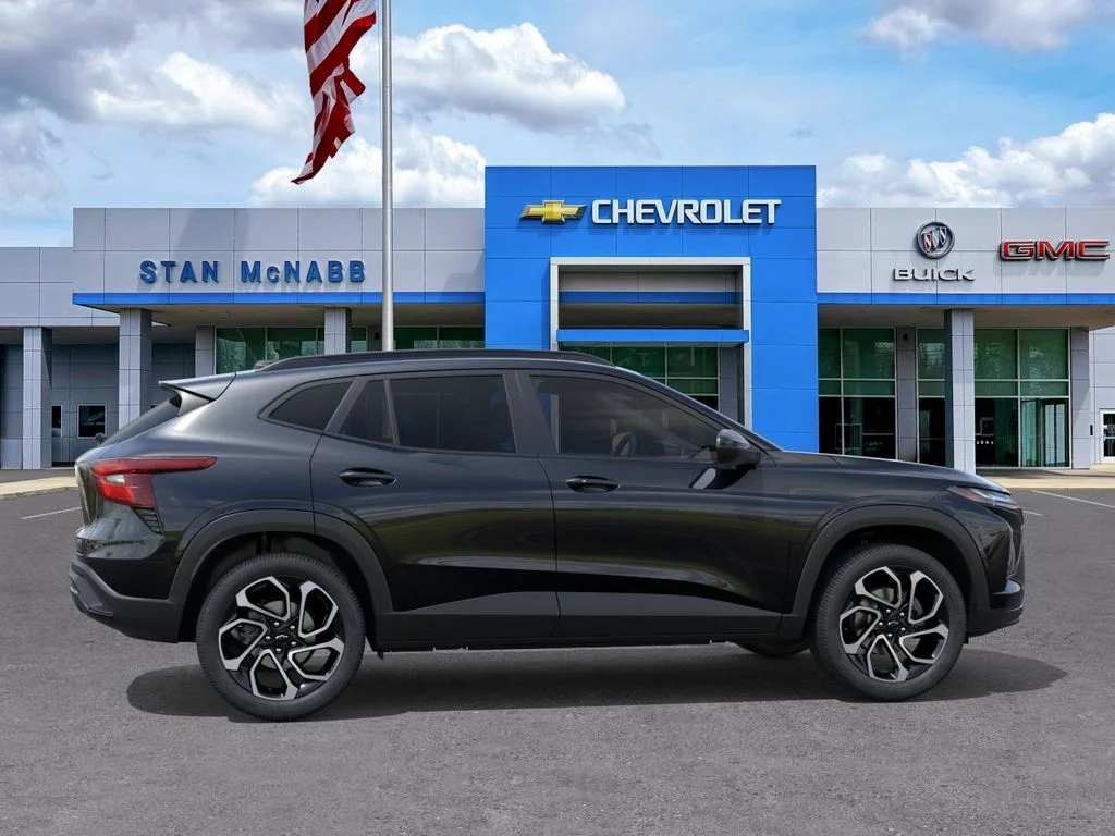 New 2026 Mosaic Black Metallic Chevrolet 2RS image 5