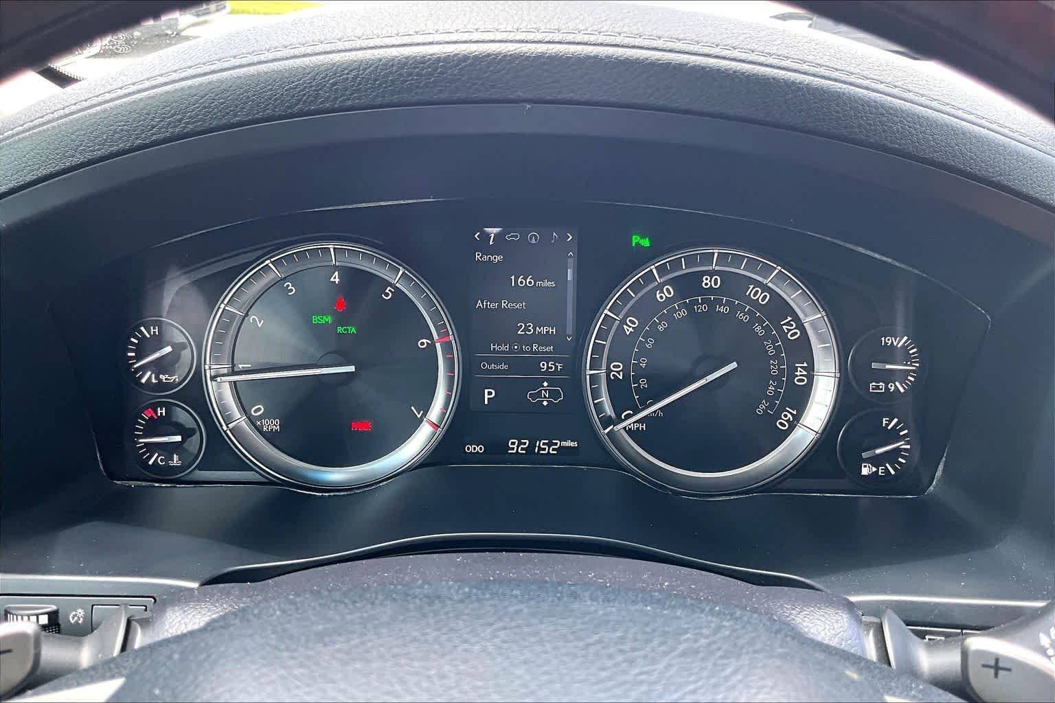 Used 2017 Starfire Pearl Lexus  image 24