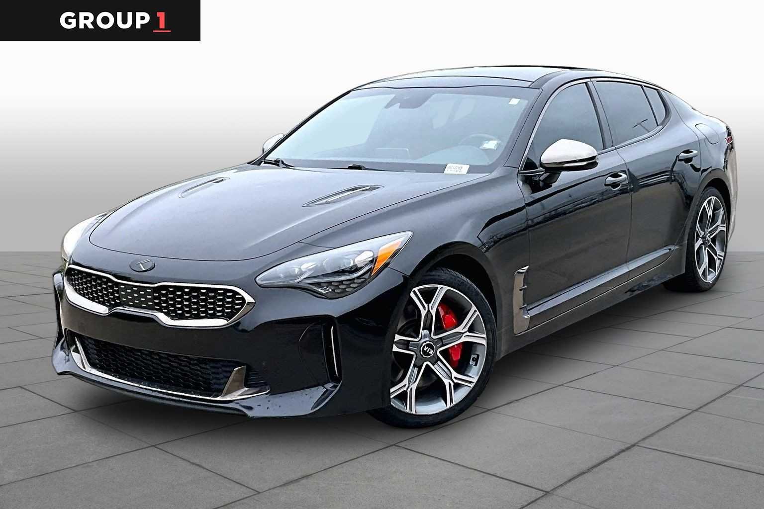 2018 Kia Stinger GT1's photo
