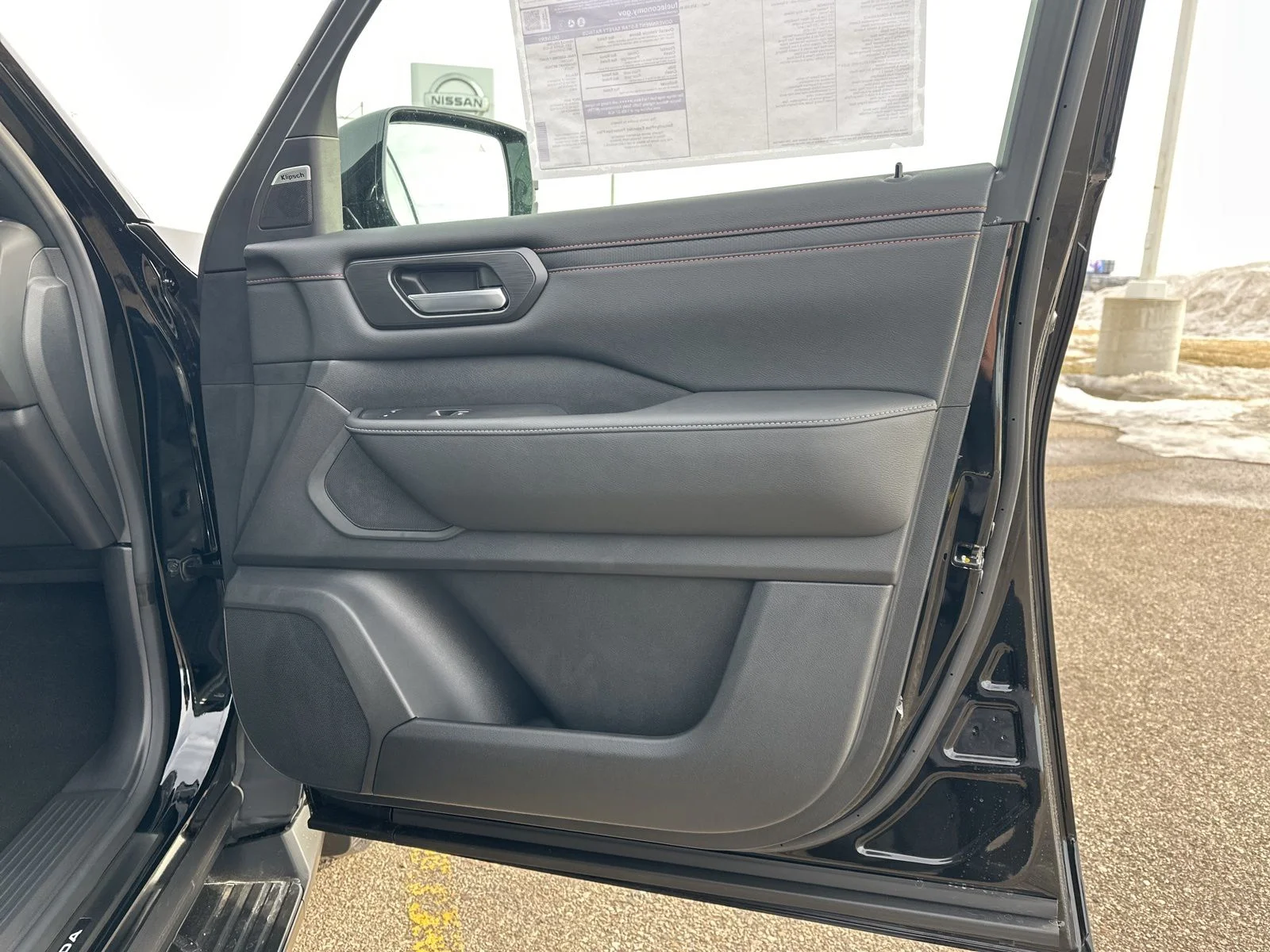 2026 Nissan Armada PRO-4X - Photo 42