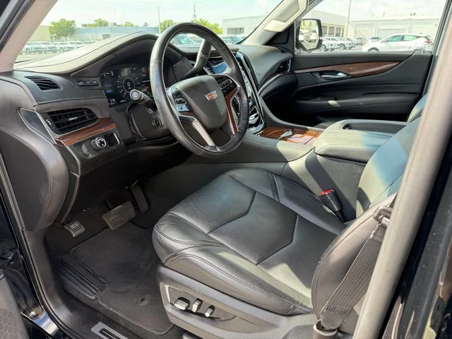 Used 2019 Black Cadillac Luxury image 11