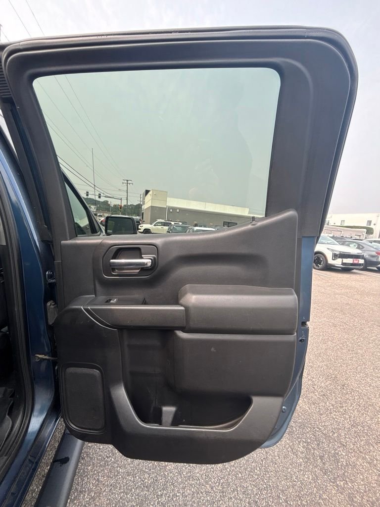 Used 2019 Blue Chevrolet Custom Trail Boss image 19