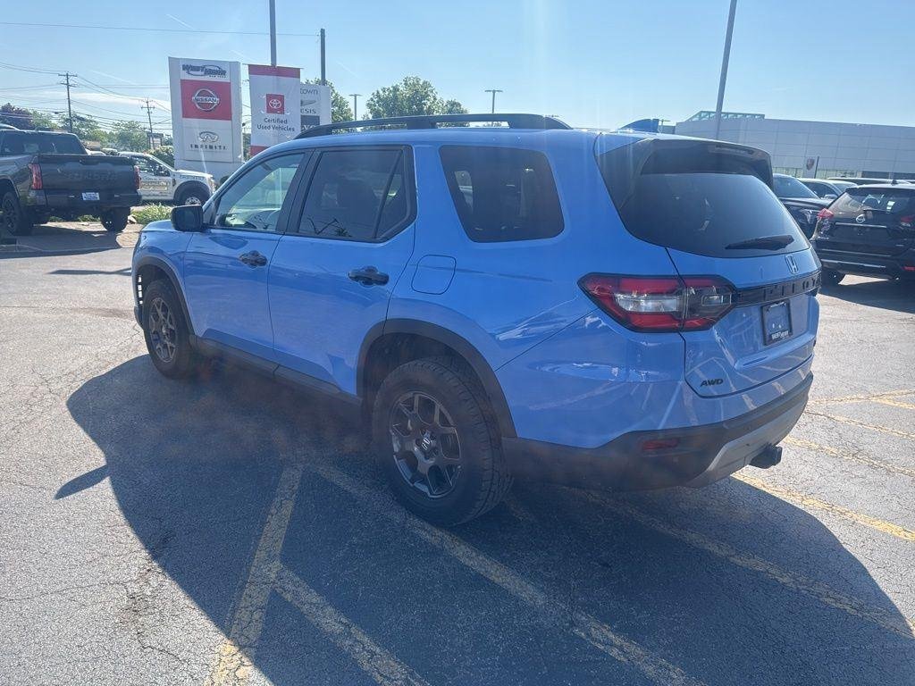 Used 2025 Diffused Sky Pearl Honda TrailSport image 6