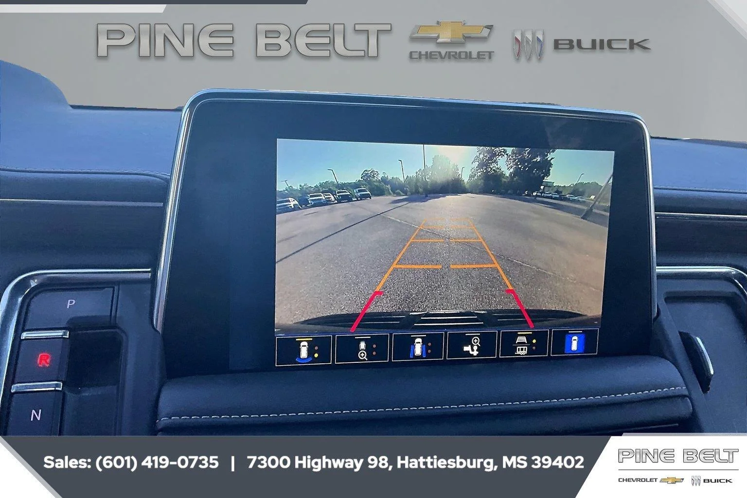 Used 2024 gray Chevrolet Premier image 15