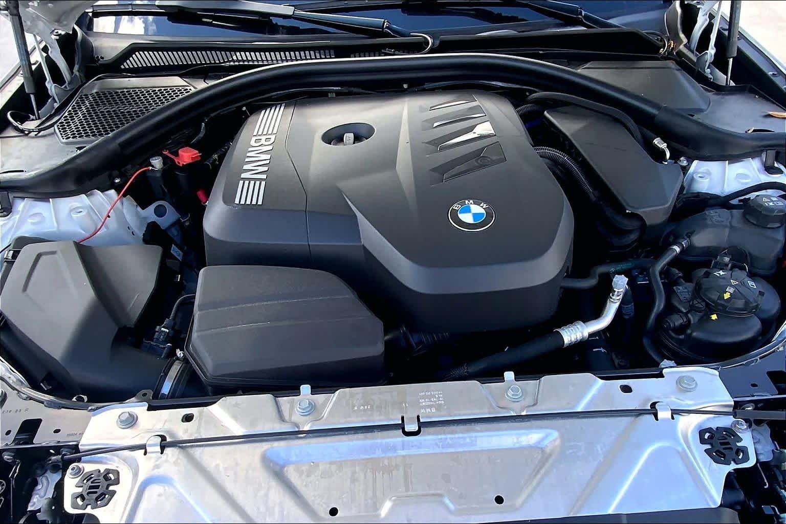 Used 2026 Mineral White Metallic BMW 330i NA image 45