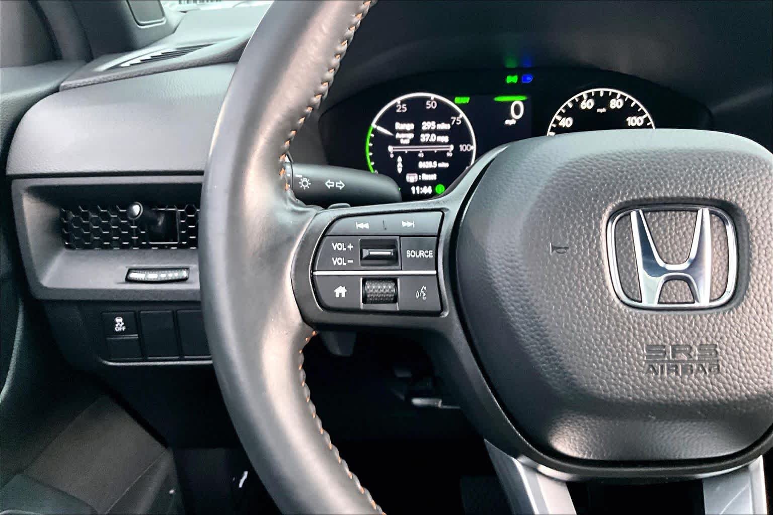 Used 2025 Meteorite Gray Metallic Honda Sport image 23